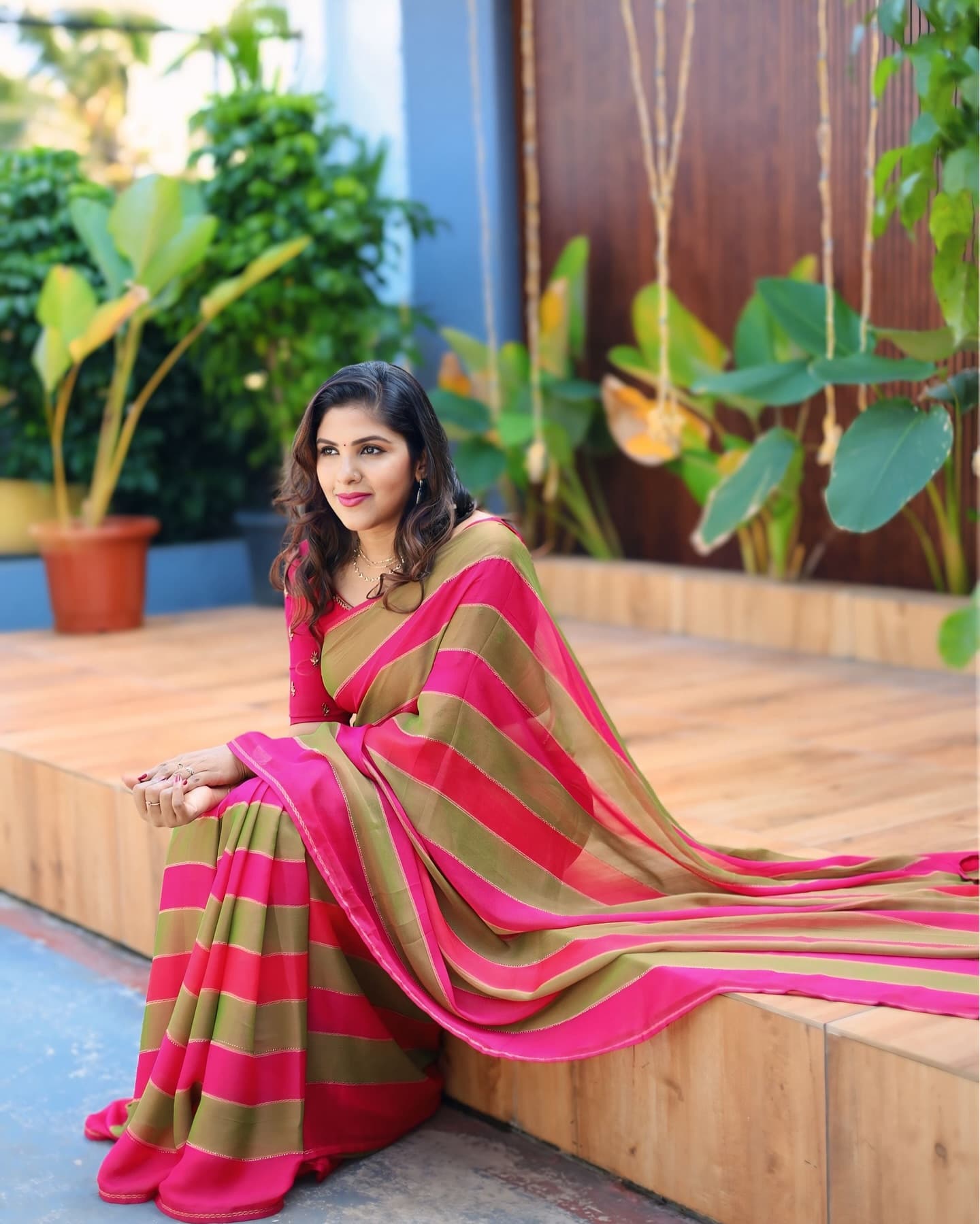 Seated Stripe Grace