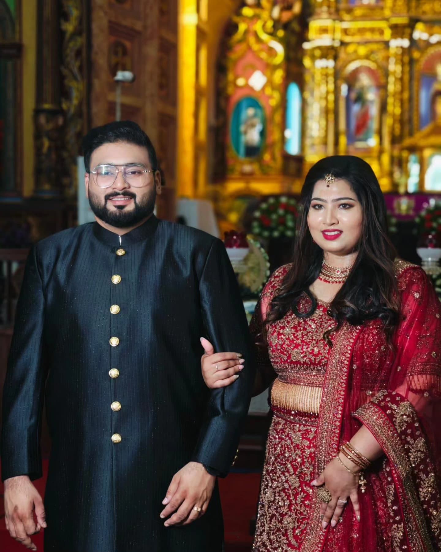 Chapel Crimson Couple